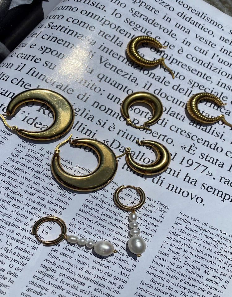EARINGS