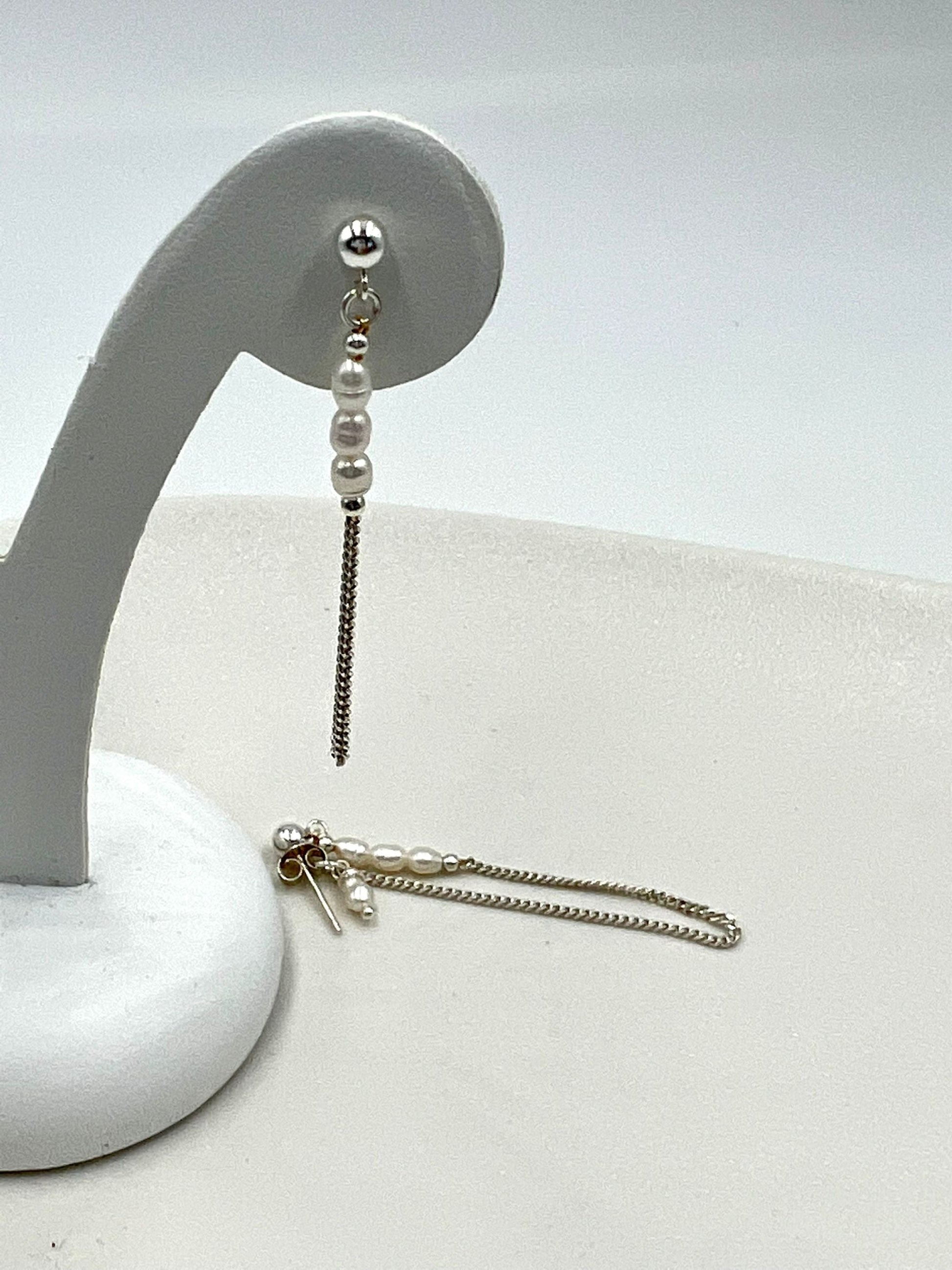 עגילי כסף 925 תלויים ופנינים פריז