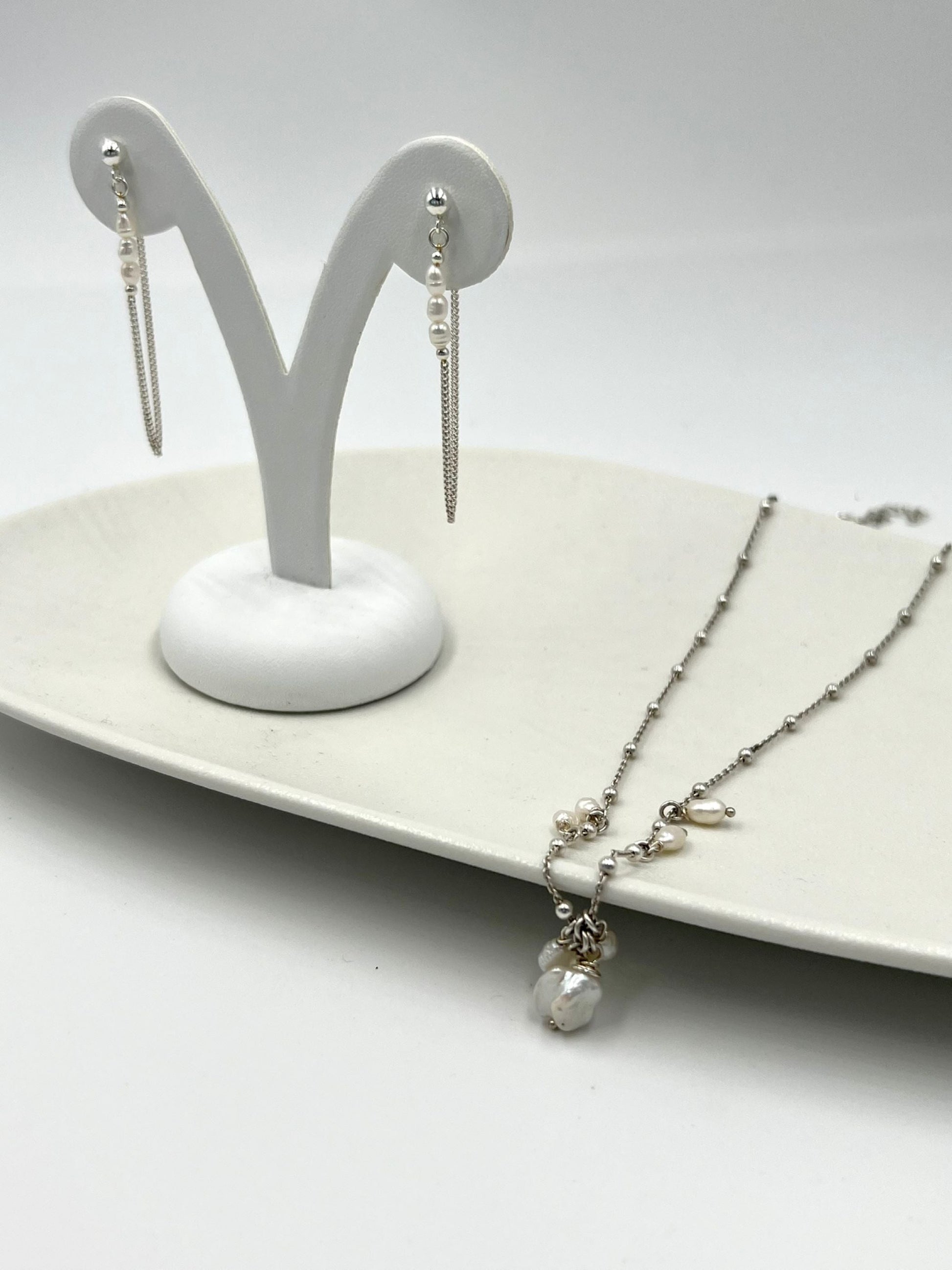 עגילי כסף 925 תלויים ופנינים פריז